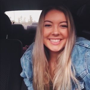 Meet your Posher, Allie grace